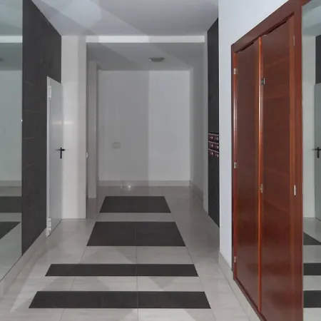 Avg San Antonio Centro Apartment Gijon